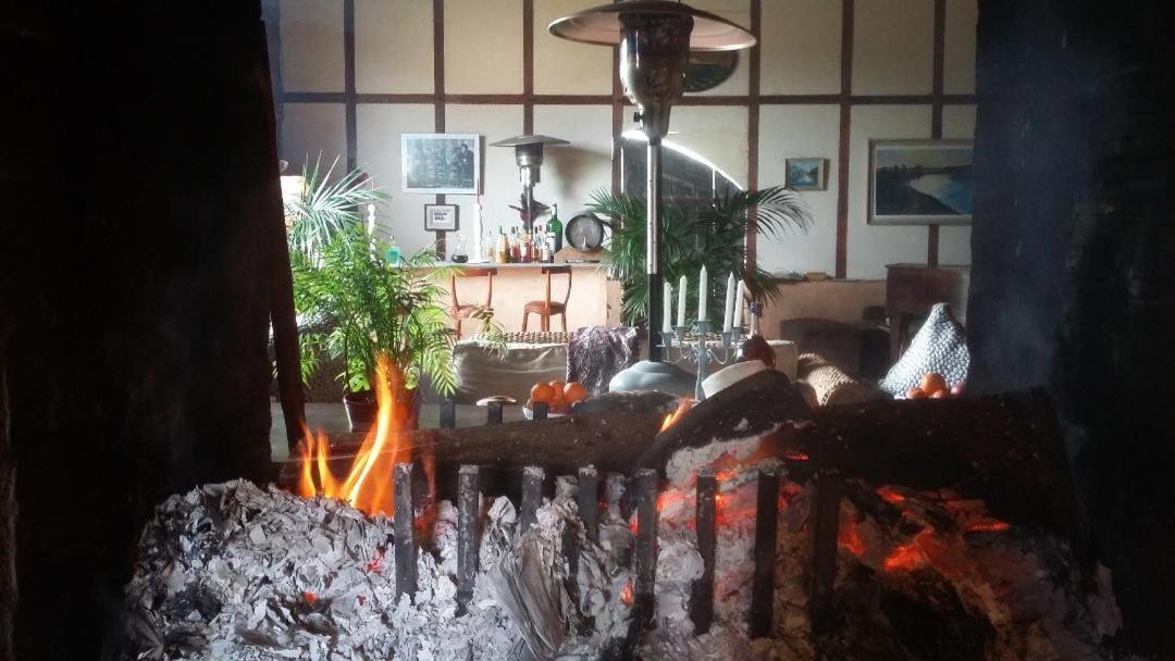 Monguilhem 勒柴亚玛吉纳克旅馆酒店 外观 照片