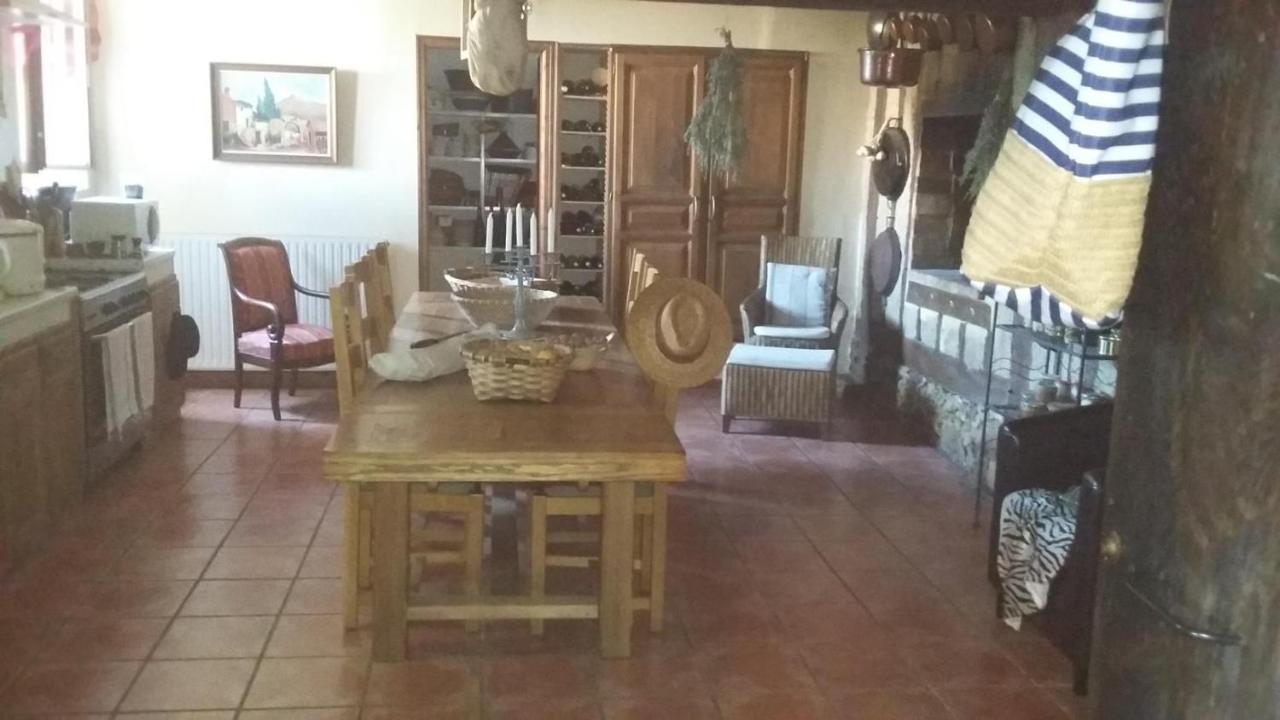 Monguilhem 勒柴亚玛吉纳克旅馆酒店 外观 照片