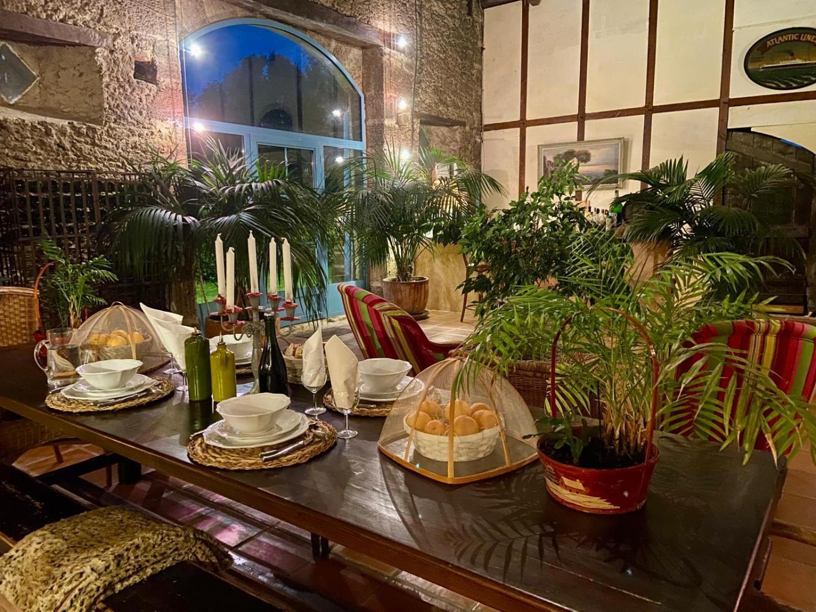 Monguilhem 勒柴亚玛吉纳克旅馆酒店 外观 照片